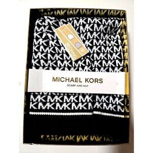 Michael Kors Woman's Reversible Hat & Scarf Set   NEW WITH TAGS Black and White